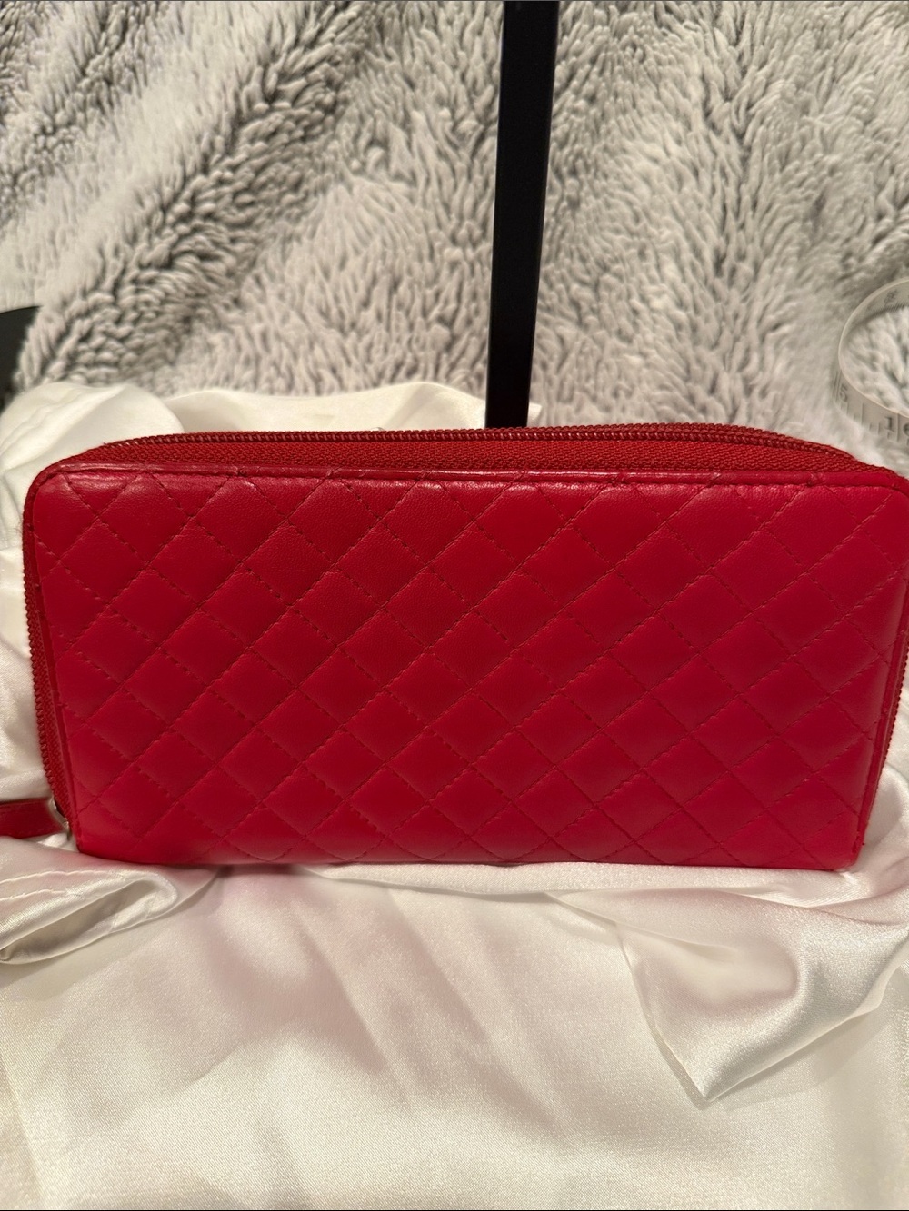 Chanel Camellia Quilted Matelasse Lambskin Zip Around Long Walle - Picture 6 of 7